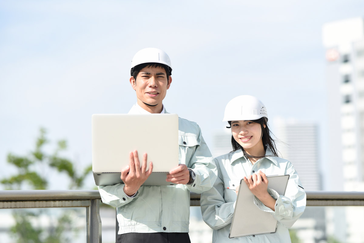 AutoCADと比較すると、同等機能があるのにコスパに優れた2D CADとは？